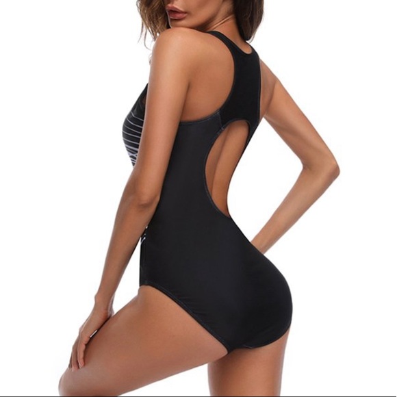 Women's Triangular Sports Swimwear Bathing Suit 🩱 - Picture 8 of 14